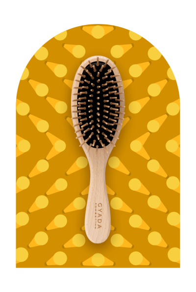 Medium Oval Brush 2