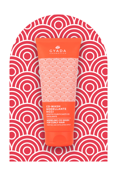 Co-Wash Modeling Curly Hair 2