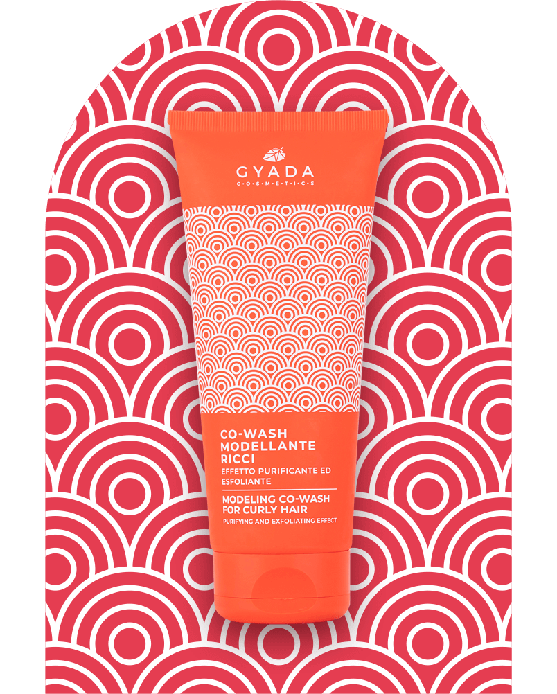 Co-Wash Modeling Curly Hair