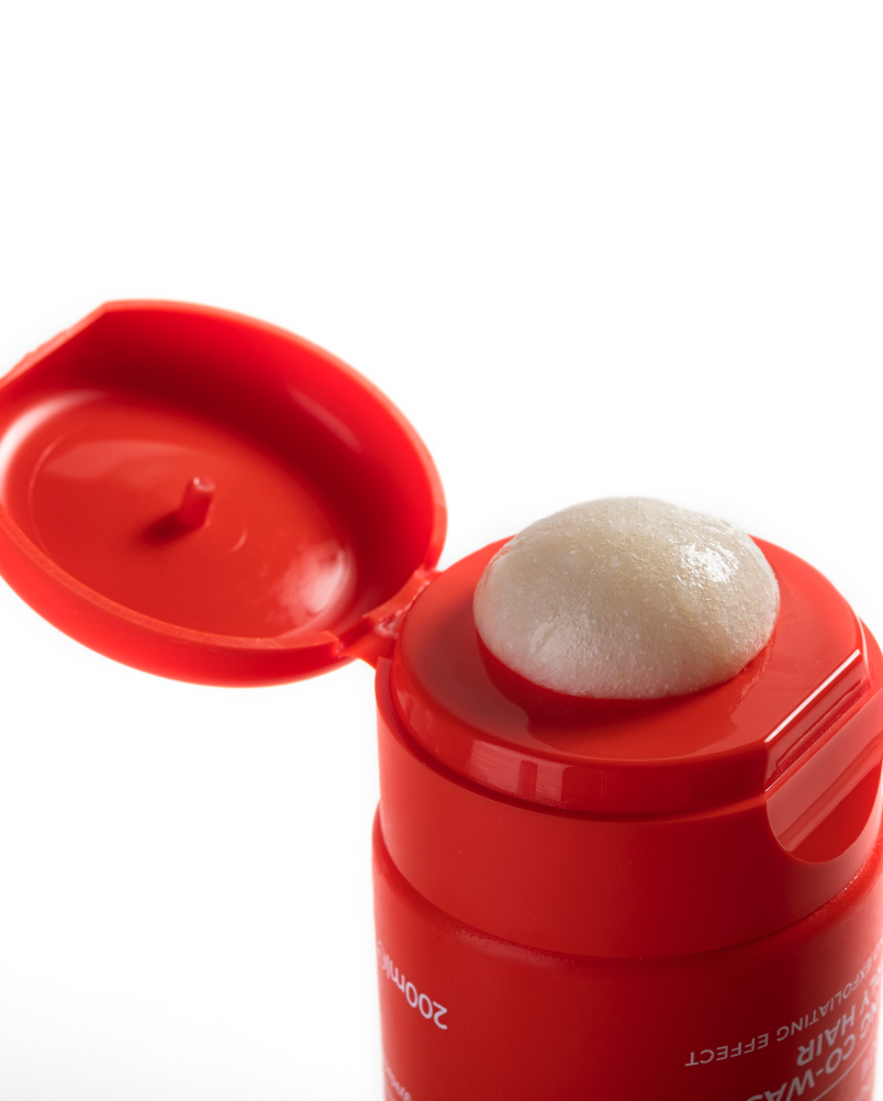 Co-Wash Modeling Curly Hair