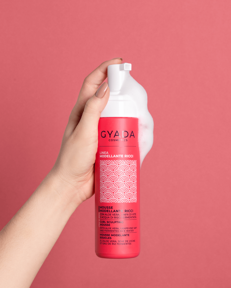 Modeling Hair Mousse for Curly Hair